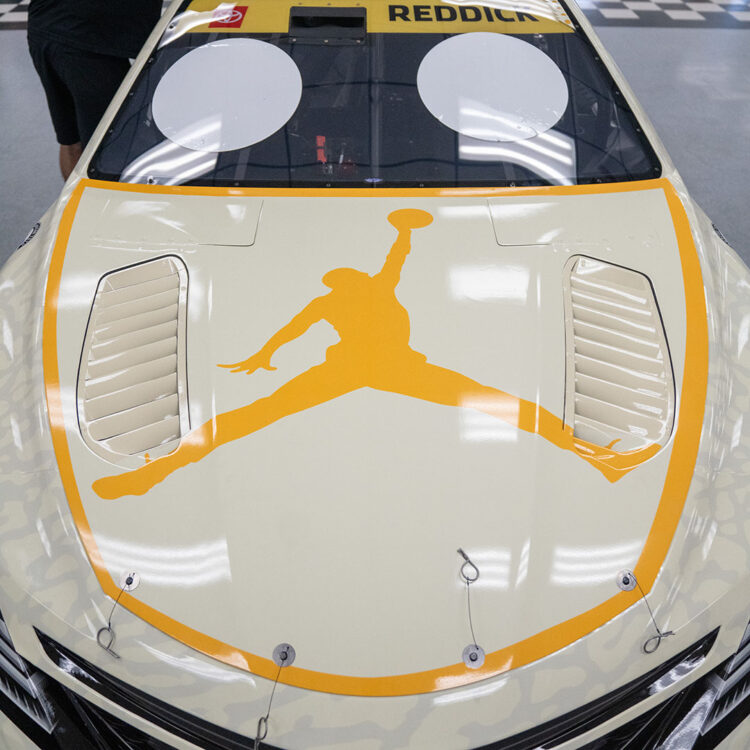 23XI Racing Debuts J Balvin x Air Jordan 3 “Medellín Sunset” Race Car At Bristol