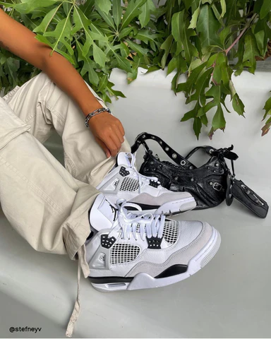 Jordan Retro 4 White Cat - Comprar en Brand Shoes