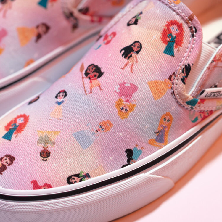 Buty Vans Damskie półbuty "100 Years of Disney" Collection