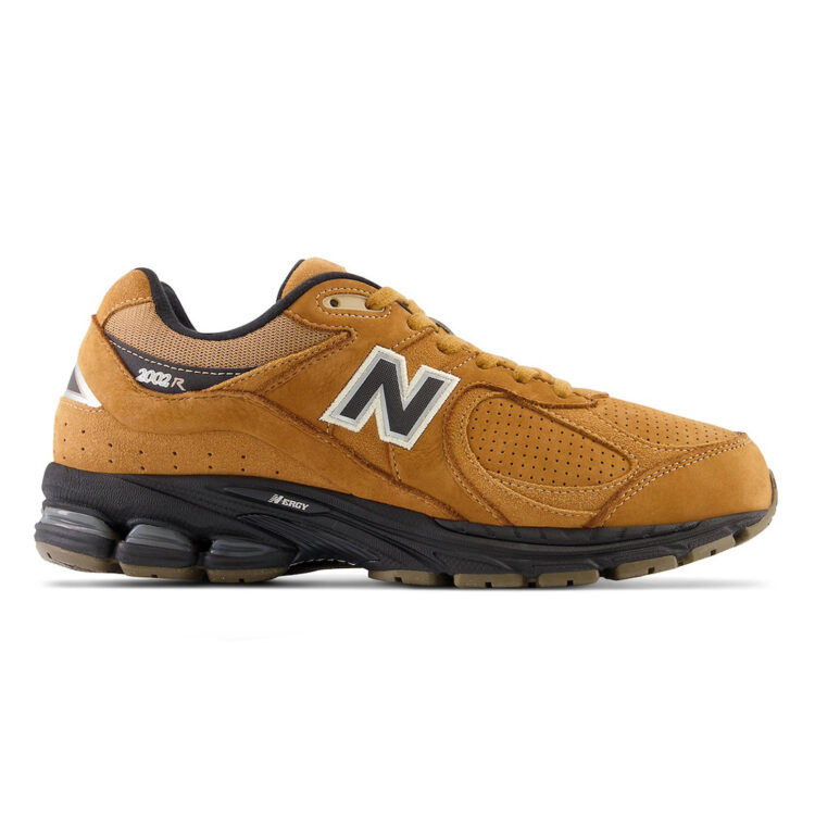 New Balance 2002R “Tobacco” M2002REI