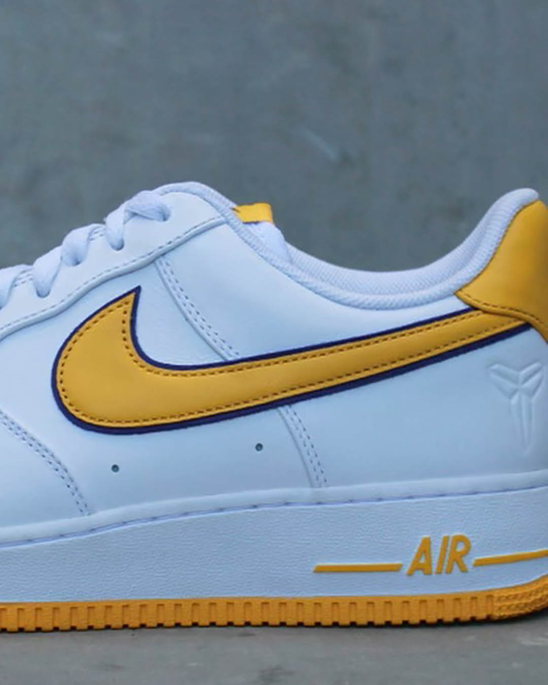 Nike Air Force 1 Low "Kobe Bryant" FZ1151-100