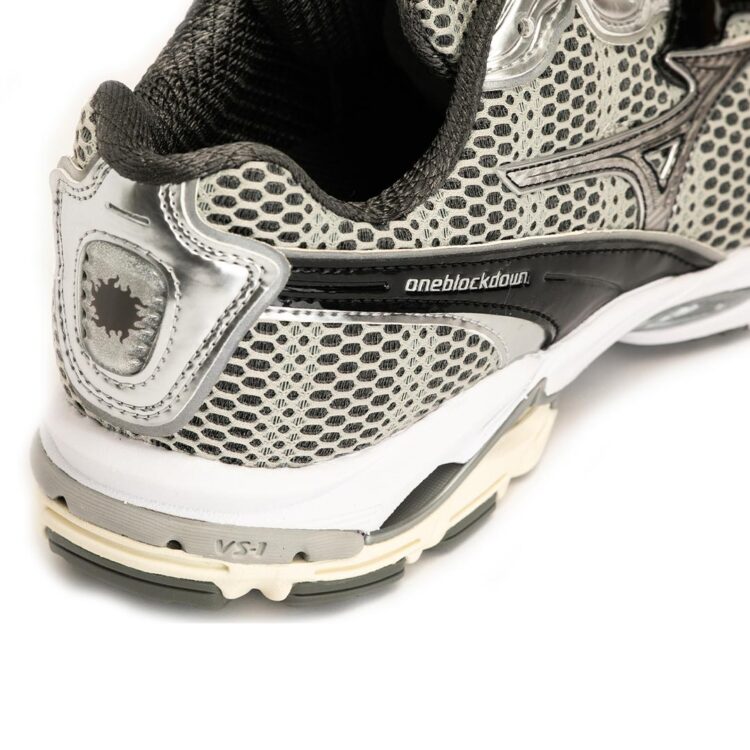 Mizuno wave nirvana 10 shop