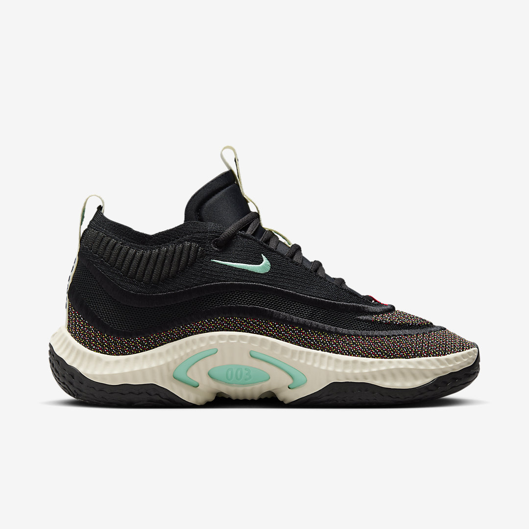 Nike Cosmic Unity 3 