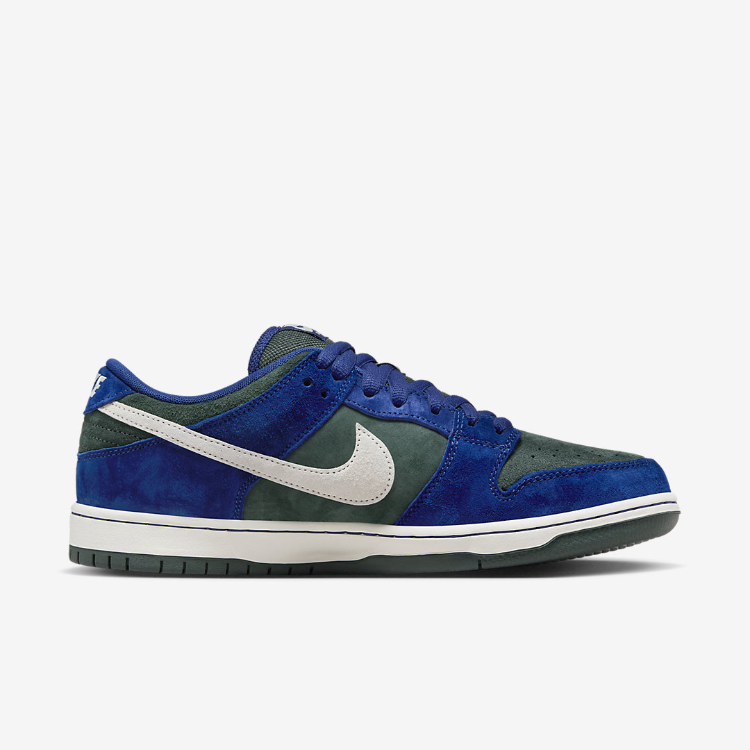 Nike SB Dunk Low HF3704-400