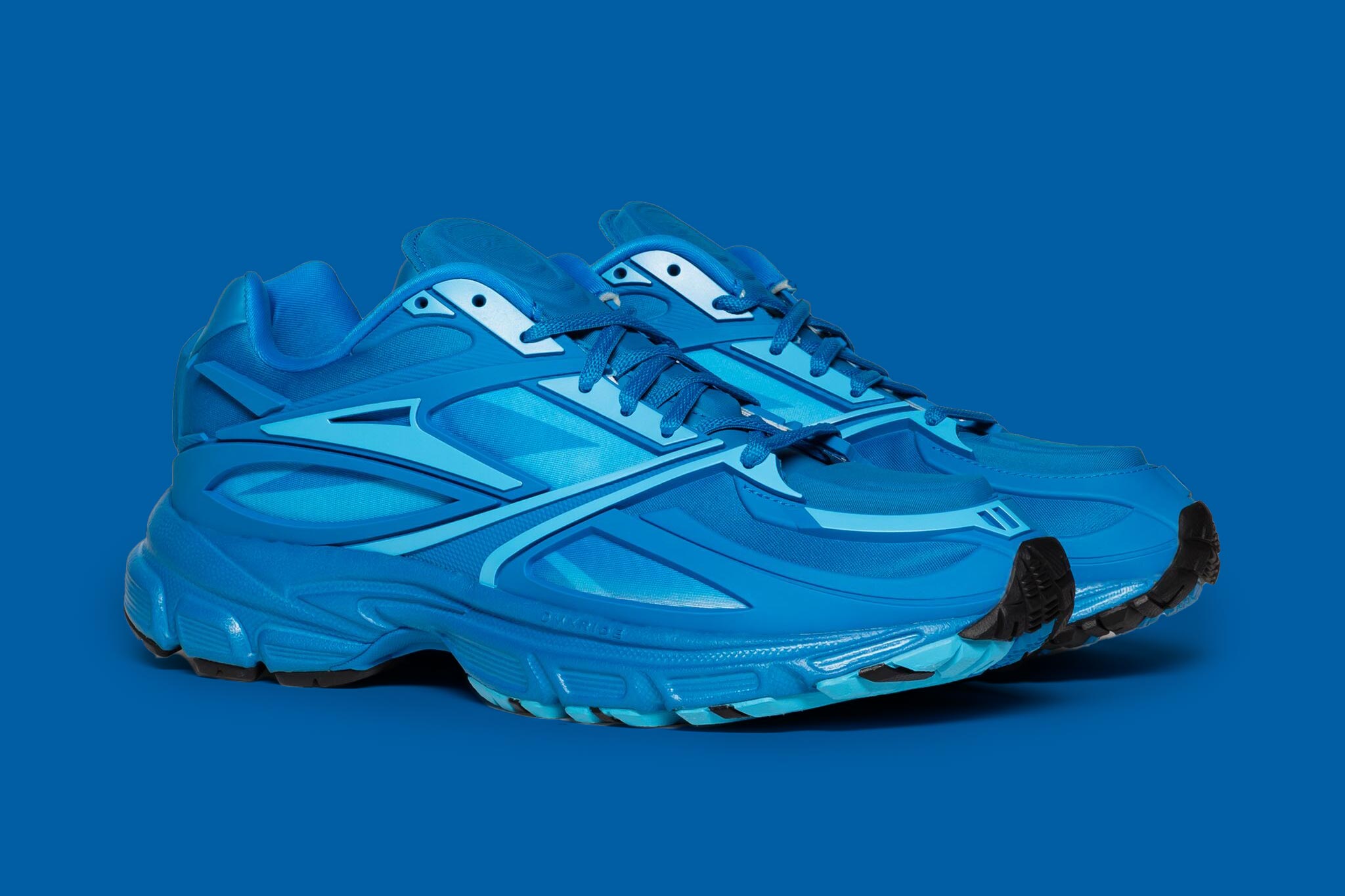 Reebok LTD Expands Its Range With a “Blue” Premier Road Modern