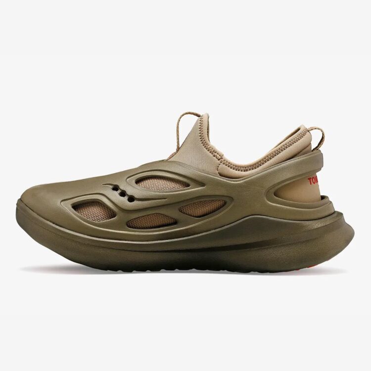saucony une 6000 life on mars black red