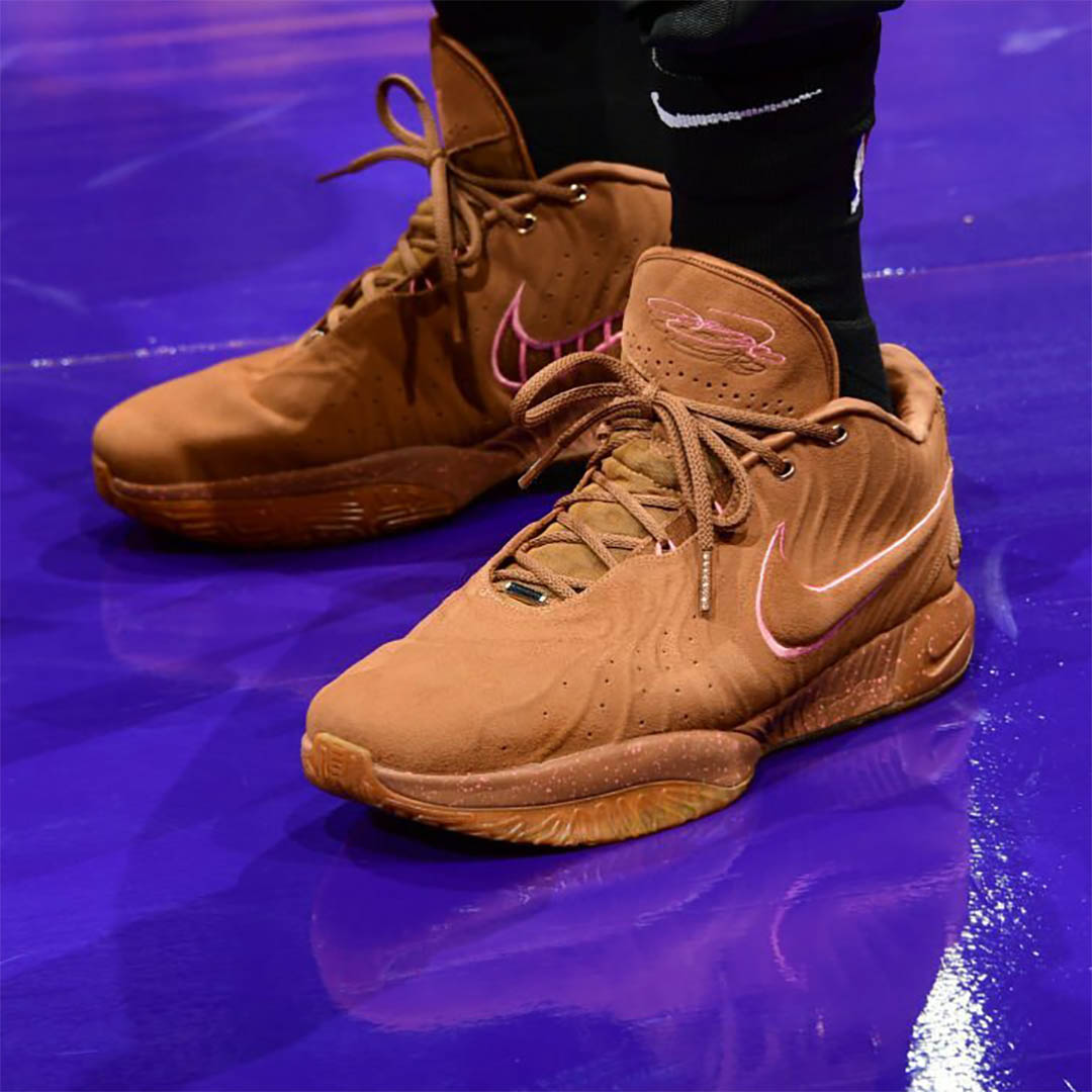 Nike lebron deal deals