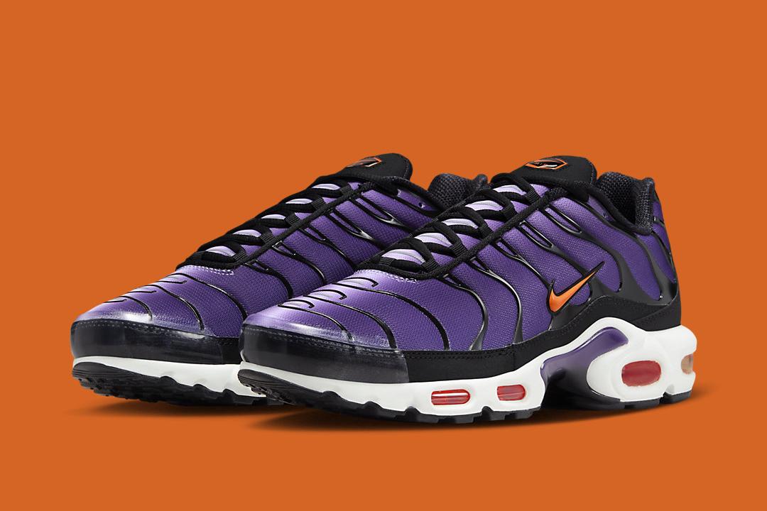 The Nike Air Max Plus “Voltage Purple” Makes Its Comeback