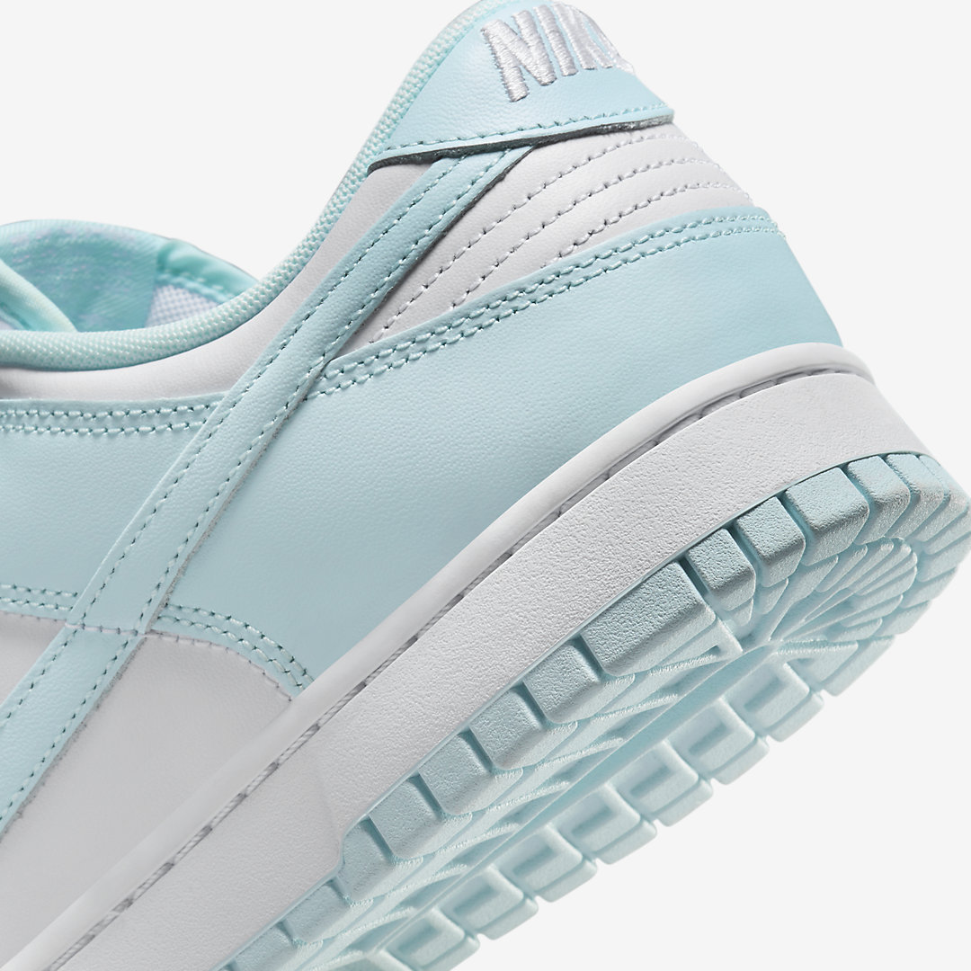 nike dunk low glacier blue