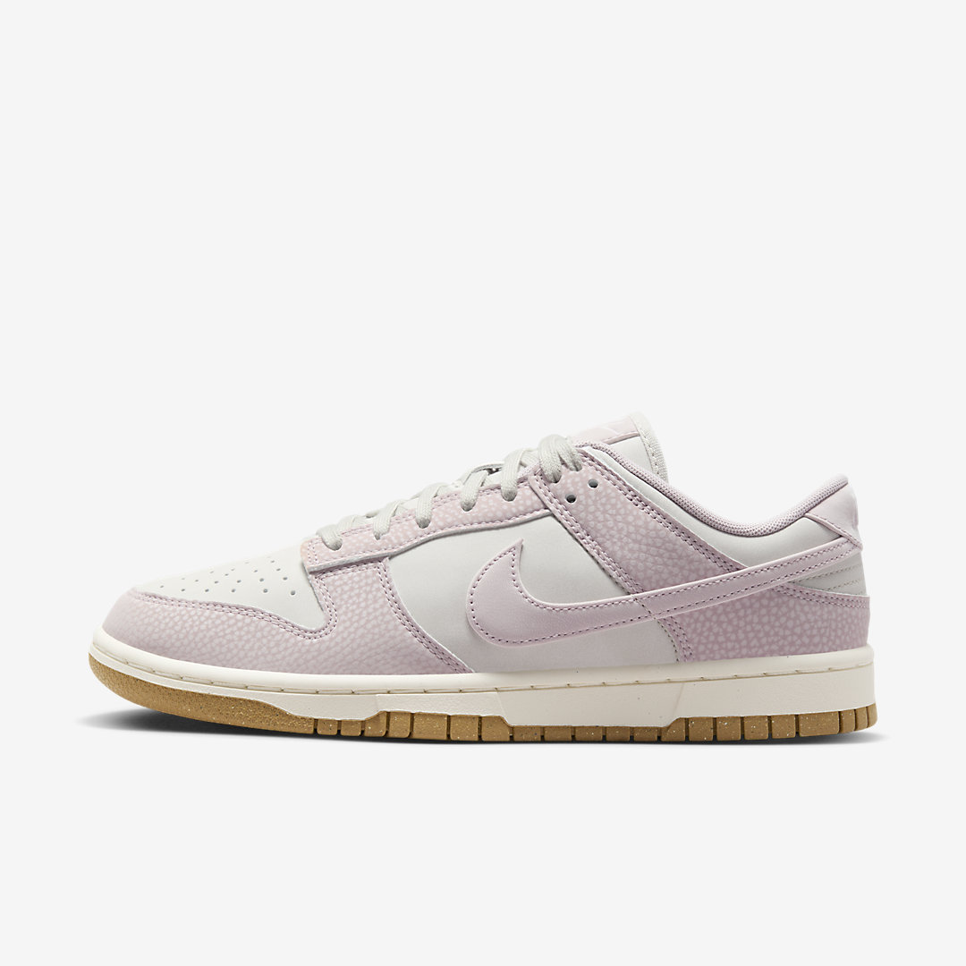 - HQZ Nike Dunk Low Next Nature FN6345-001