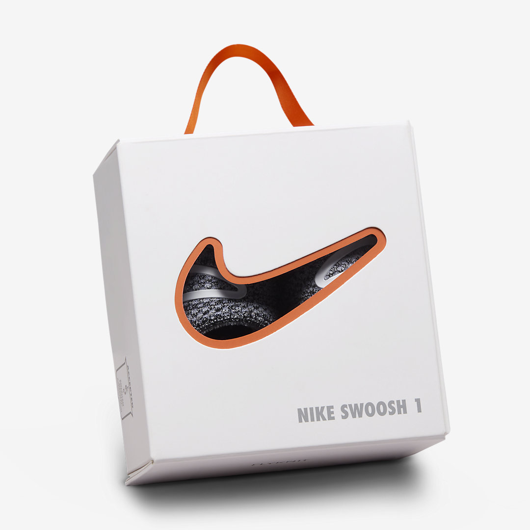 Nike Swoosh 1 