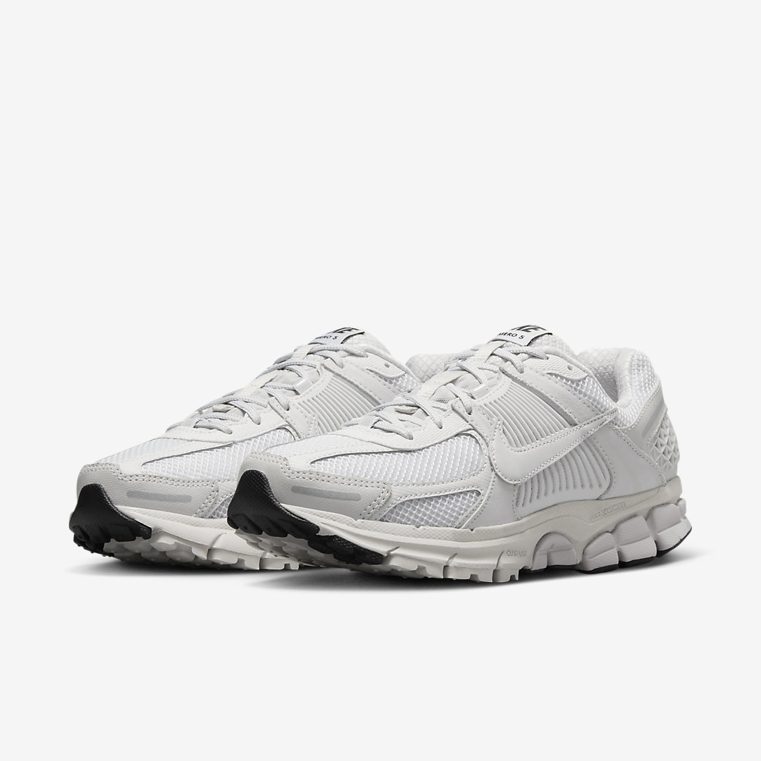 Nike Zoom Vomero 5 WMNS Triple White FQ7079 100 02