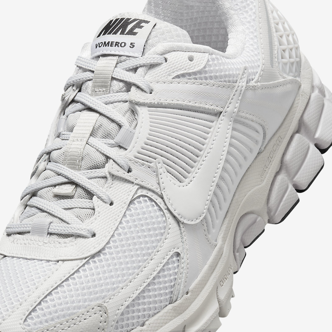 Nike Zoom Vomero 5 WMNS Triple White FQ7079 100 08