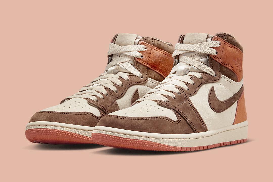 WMNS Air Jordan 1 High OG "Dusted Clay" FQ2941-200