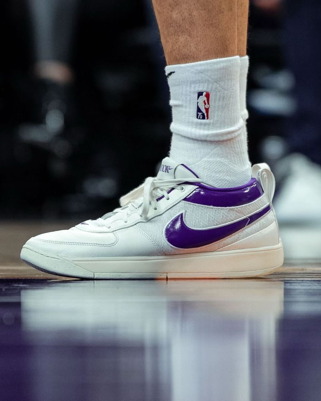 devin booker nike book 1 metallic purple