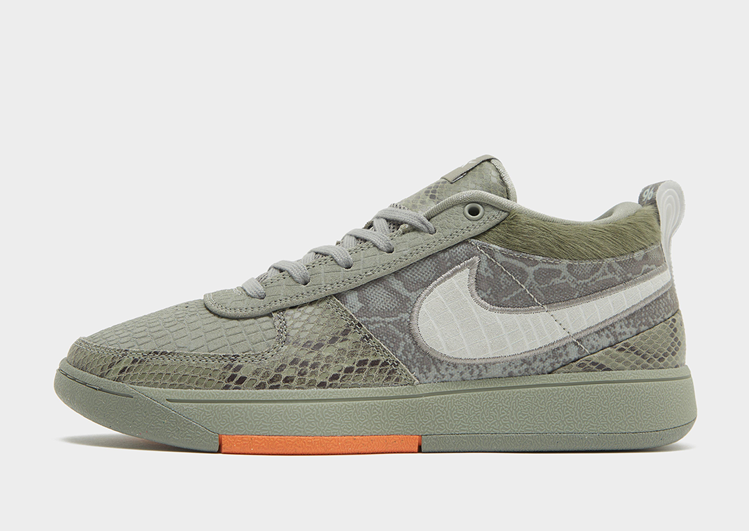 - HQZ Nike Book 1 "Hike" HF6236-002