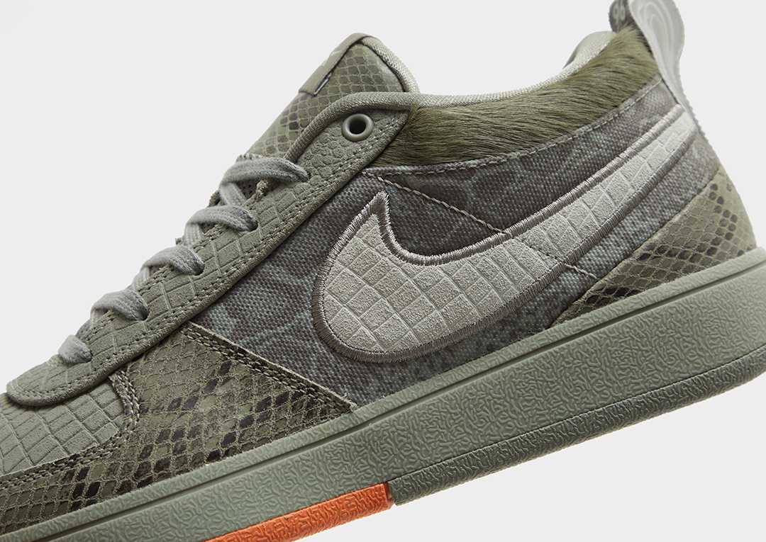 - HQZ Nike Book 1 "Hike" HF6236-002