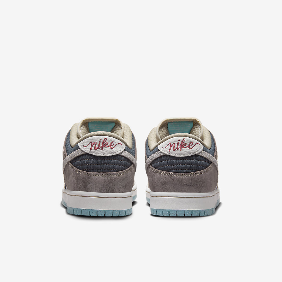 Nike SB Dunk Low FZ3129-200