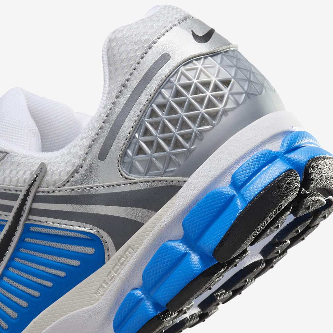 Nike Zoom Vomero 5 FJ4151-100