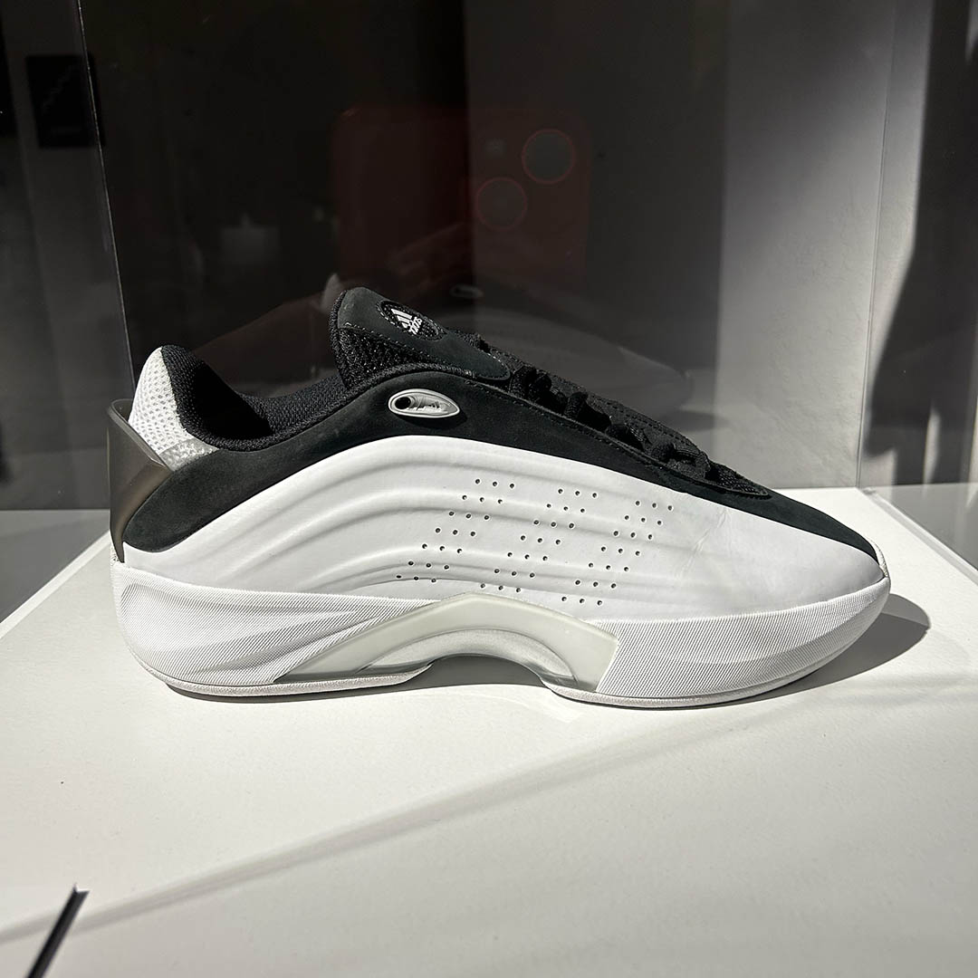 Nuova yeezy deals