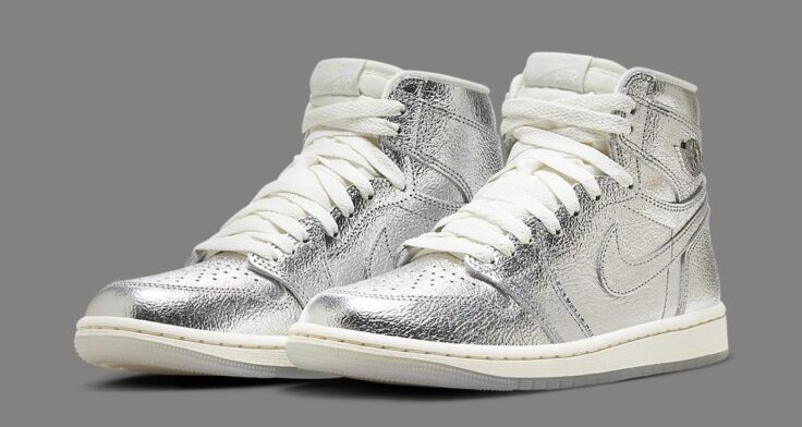 Air Jordan 1 High OG WMNS "Chrome" FN7249-001