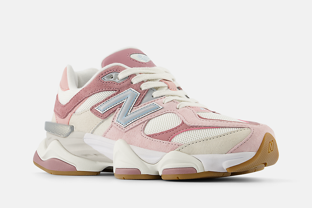 The New Balance 9060 Vibes in Pink