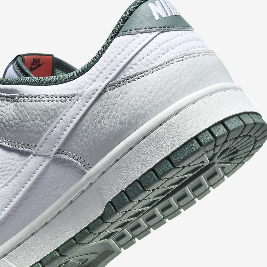 - HQZ Nike Dunk Low HF2874-001