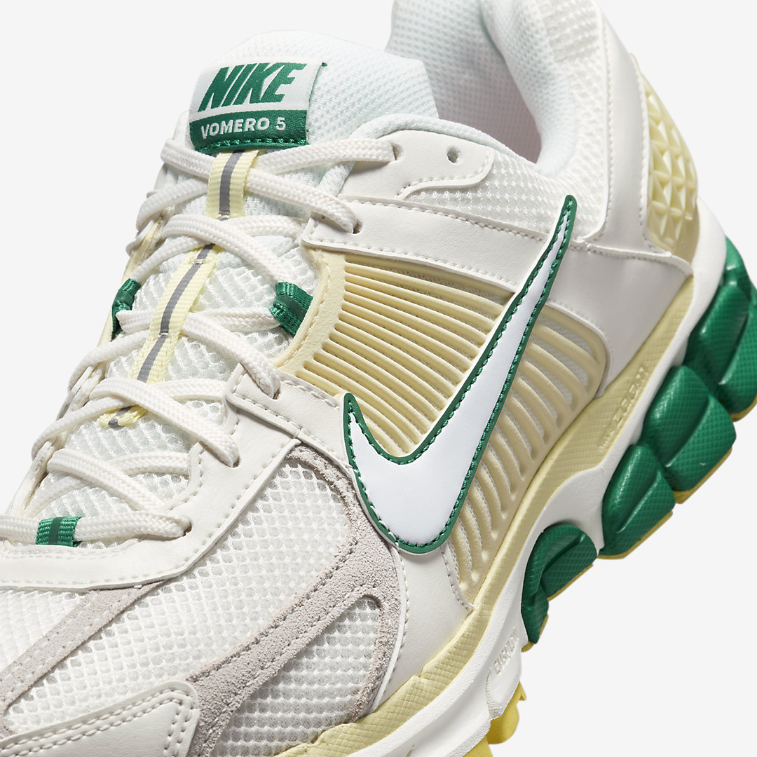 - HQZ Nike Zoom Vomero 5 FN8361-100