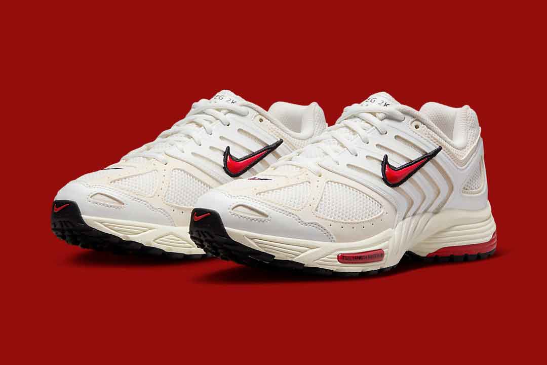 The Nike Air Pegasus 2K5 WMNS Will Drop in a Classic White & Gym Red Colorway