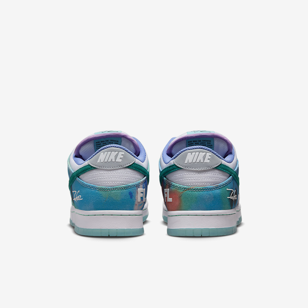 Futura x line Nike SB Dunk Low HF6061-400