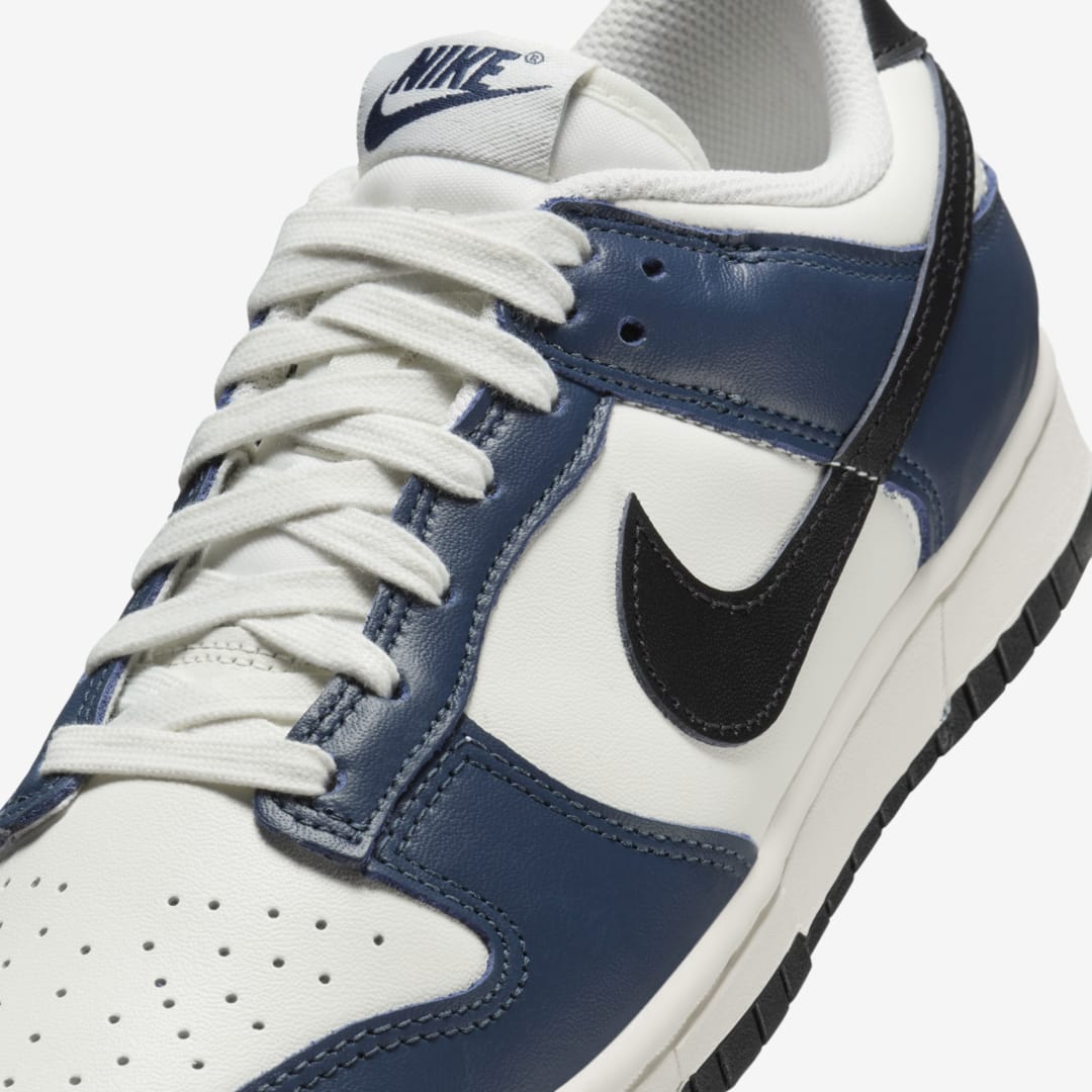 Nike Dunk Low Midnight Navy HM6192 478 08