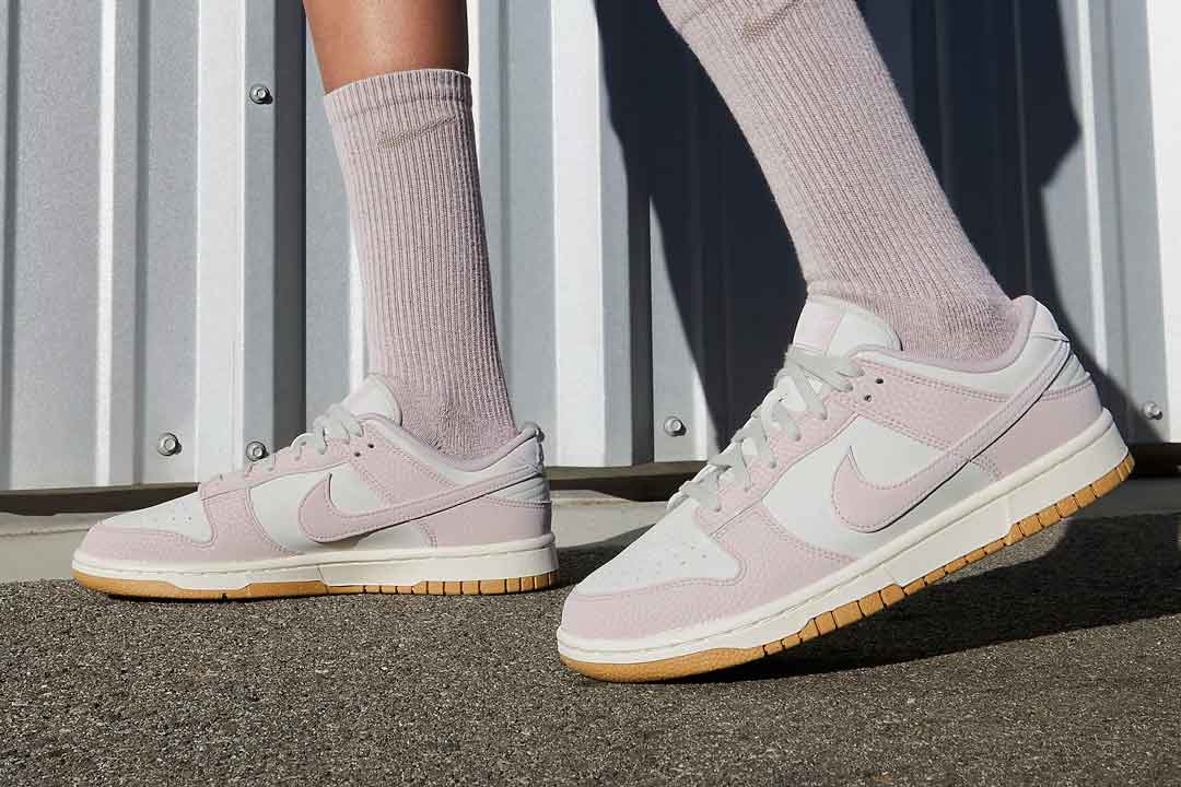 Nike Dunk Low Next Nature “Platinum Hierro”