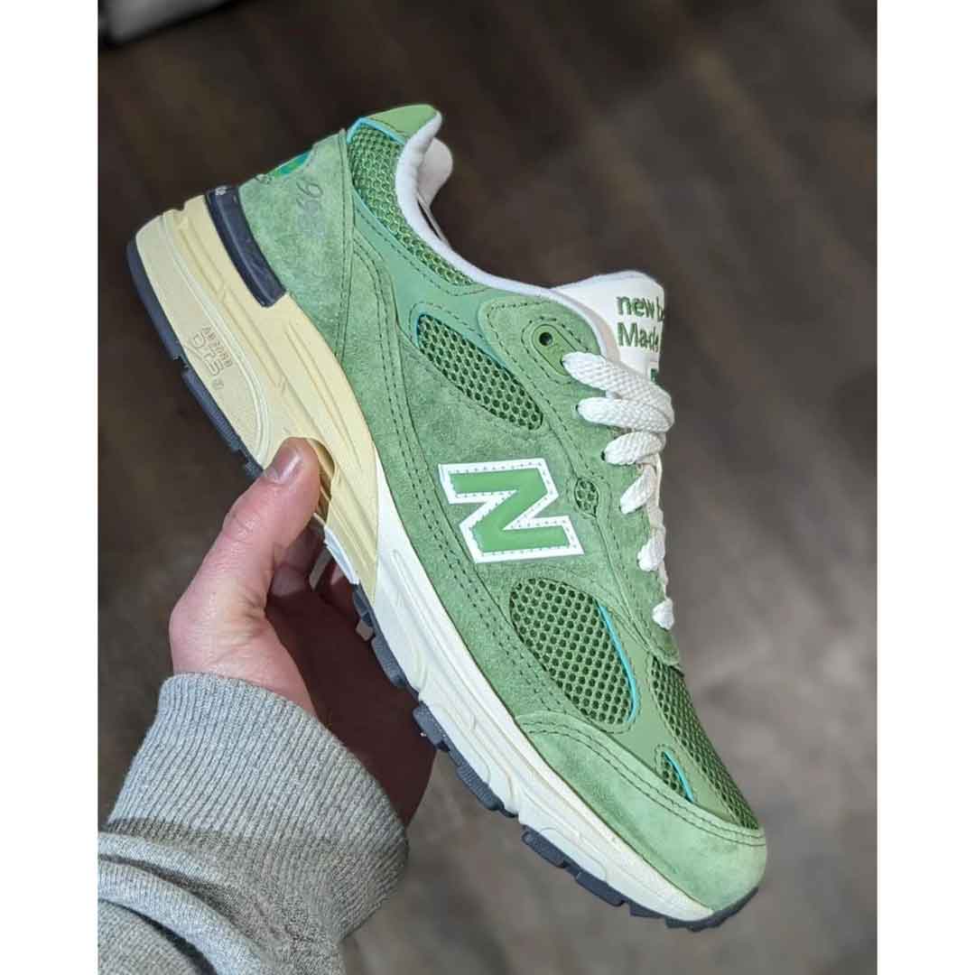 New Balance 993 "Chive" U993GW