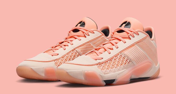 Below are just some of the most notable modern-day rendition of this classic Puma shoe8 Low "Crimson Tint" FD2326-800