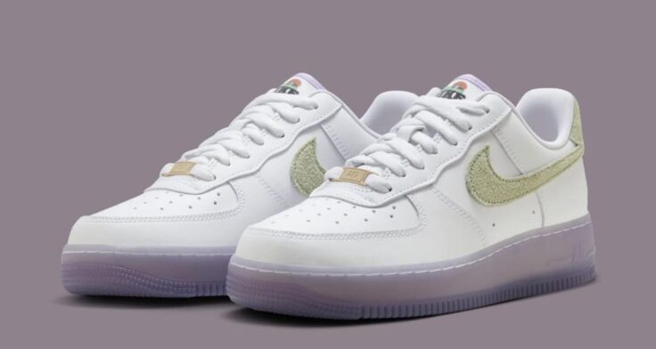 just shared with us photos of another variation of the shoe '07 LX "White Grape" HF5719-139