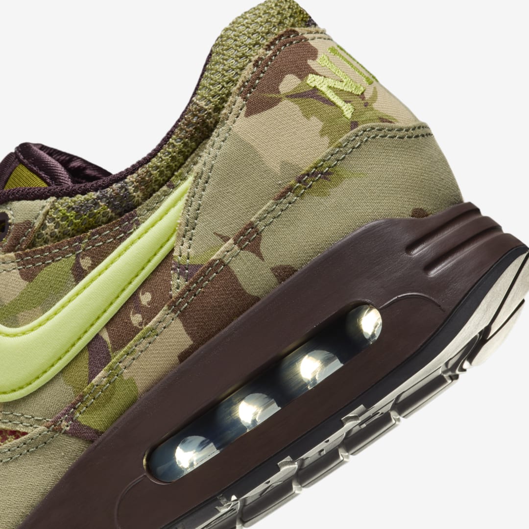 - HQZ Nike Air Max 1'86 OG FN8358-200