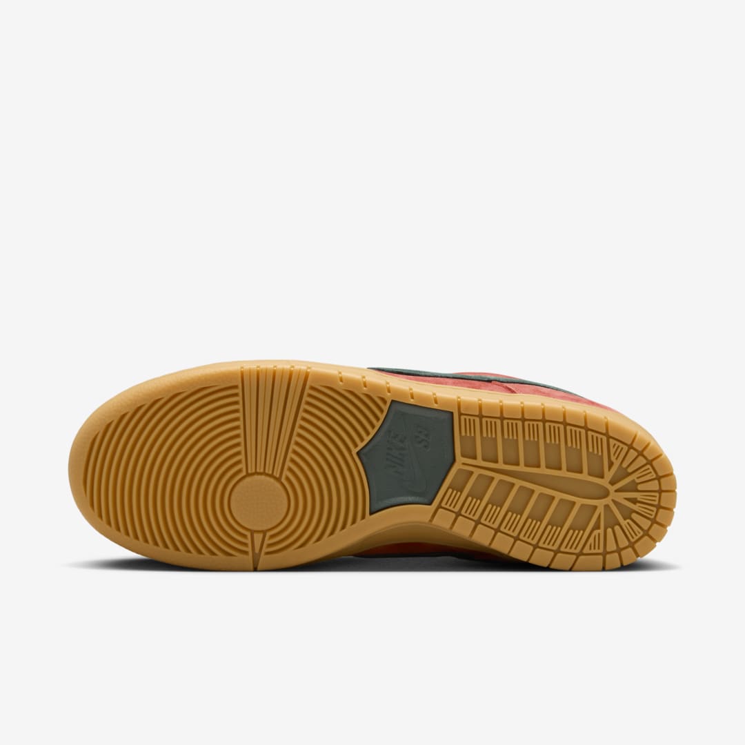 - HQZ Nike SB Dunk Low HF3704-800