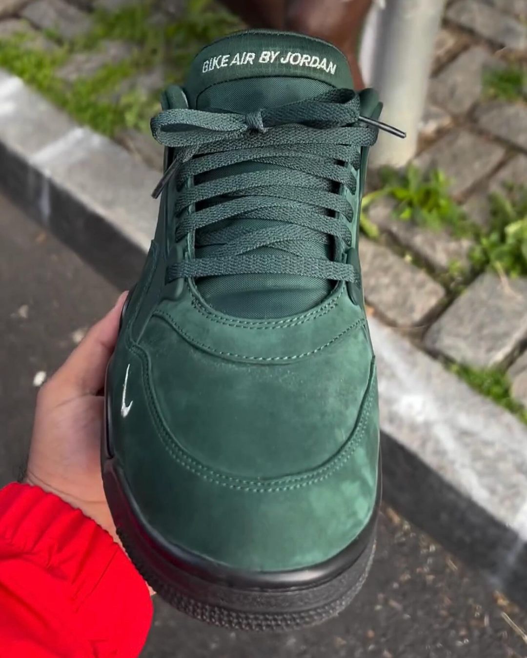 Nigel Sylvester x Jordan Brand focuses on their kids line with this latest "Pro Green" HF4334-300