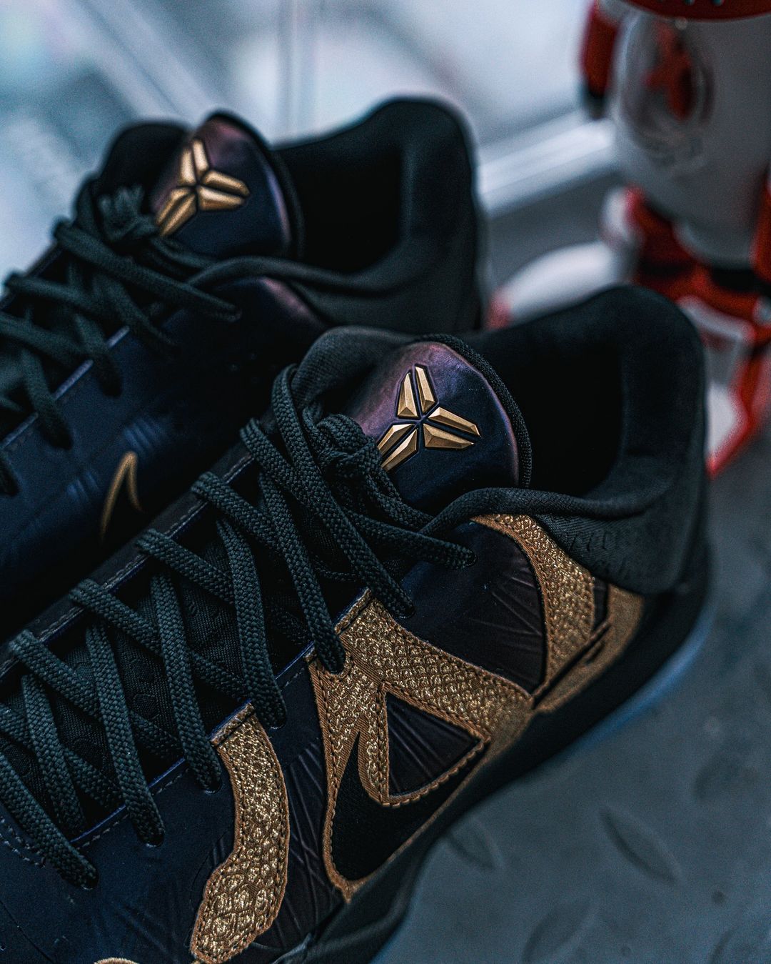 - HQZ Nike Kobe 5 Protro "LNY Eggplant"
