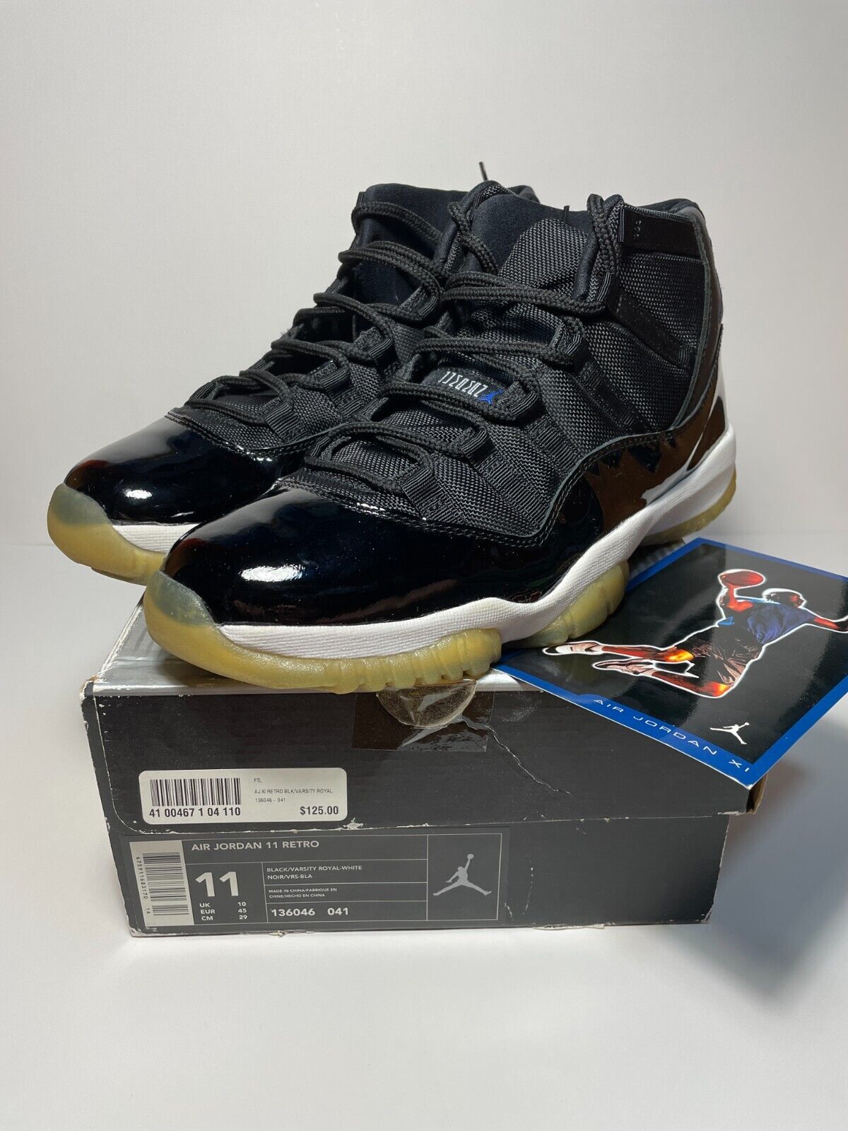 Jordan Brand sampled up a not-so-different1 "Space Jam" 2000 retro (photo: thepriceisright326)
