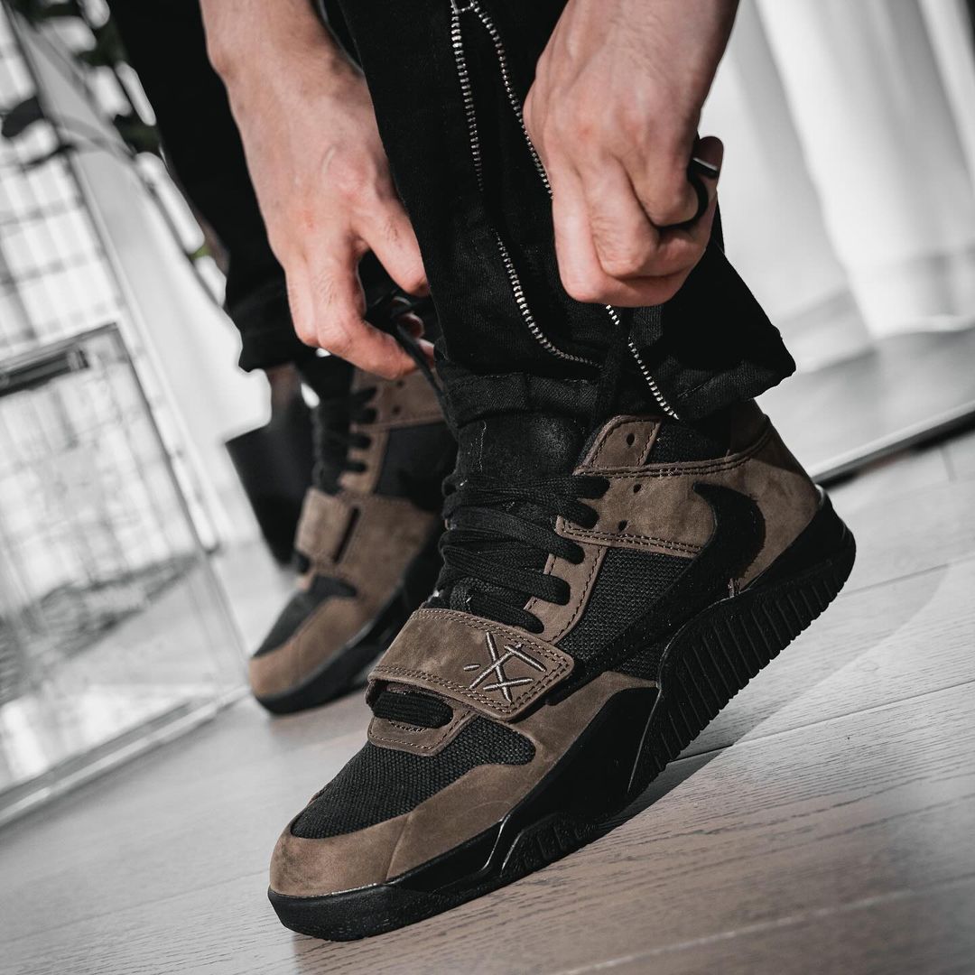 Travis Scott x Jordan Jumpman Jack "Dark Mocha" FZ8117204 Nice Kicks