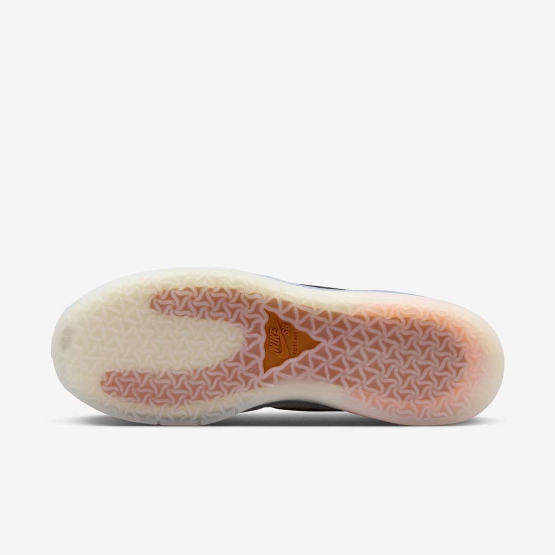 - HQZ Nike SB PS8 FN0374-001