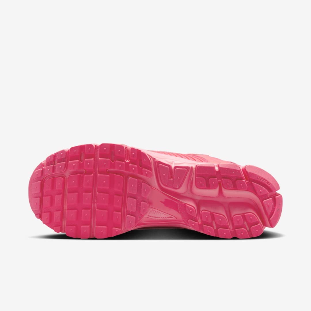 - HQZ Nike Zoom Vomero 5 HF5493-600