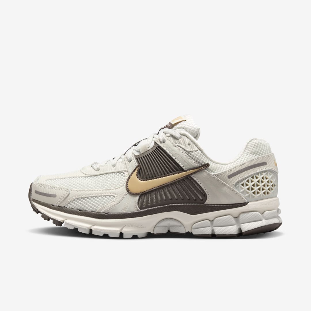 - HQZ Nike Zoom Vomero 5 HM9657-001