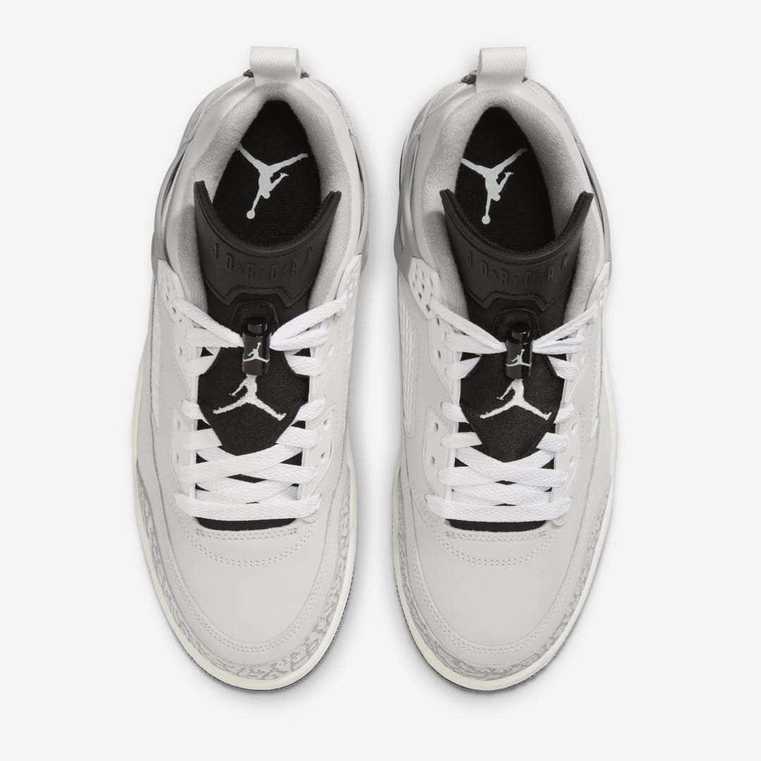- HQZ Jordan Spizike Low HQ1191-011
