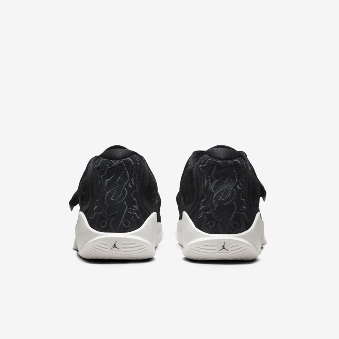 - HQZ Zion Jordan 3 M.U.D. SE FN1714-002