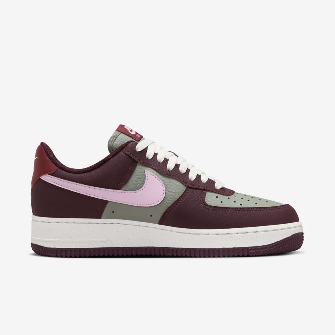 - HQZ Nike Air Force 1 Low Next Nature HQ4047-600