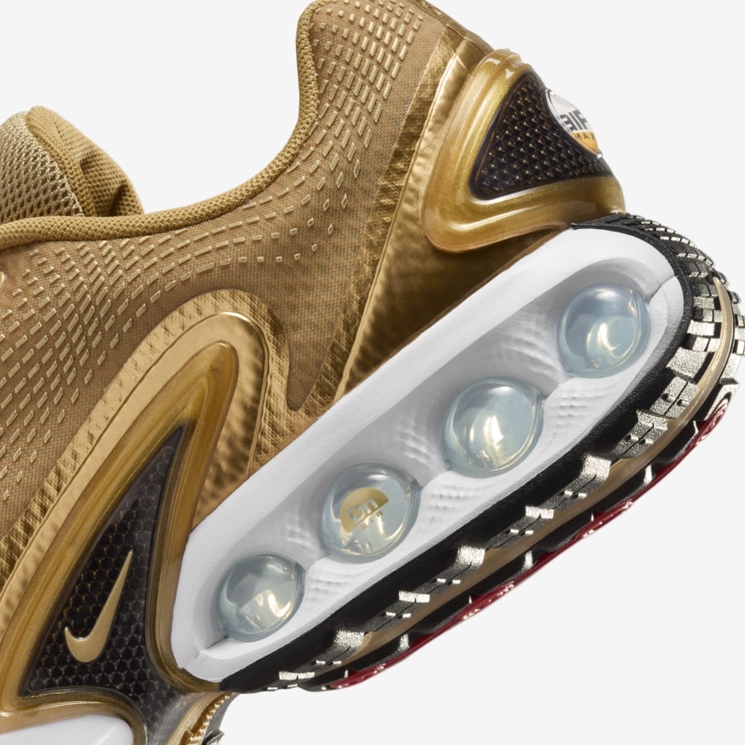 - HQZ Nike Air Max Dn WMNS HJ9638-700
