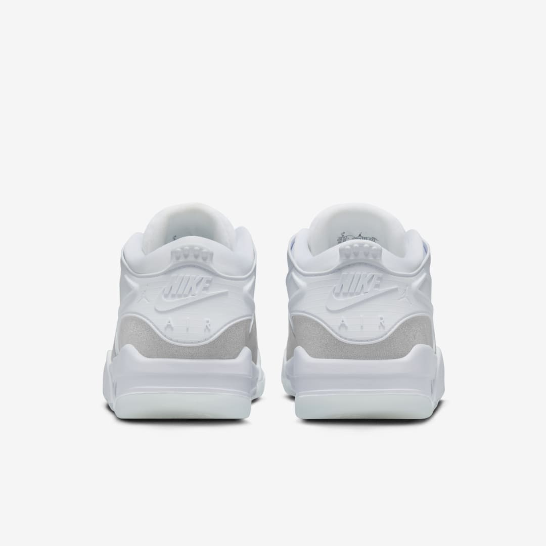 - HQZ Air Jordan 4 RM WMNS HQ3441-111