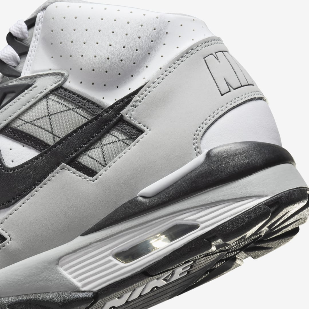 - HQZ Nike Air Trainer SC HJ9106-100